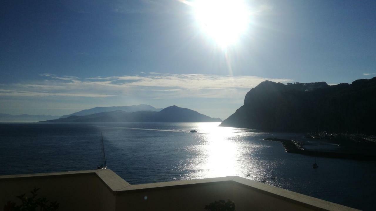 B&B Punta Vivara Capri Exterior photo